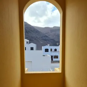 Apartment Cliff View, Orzola